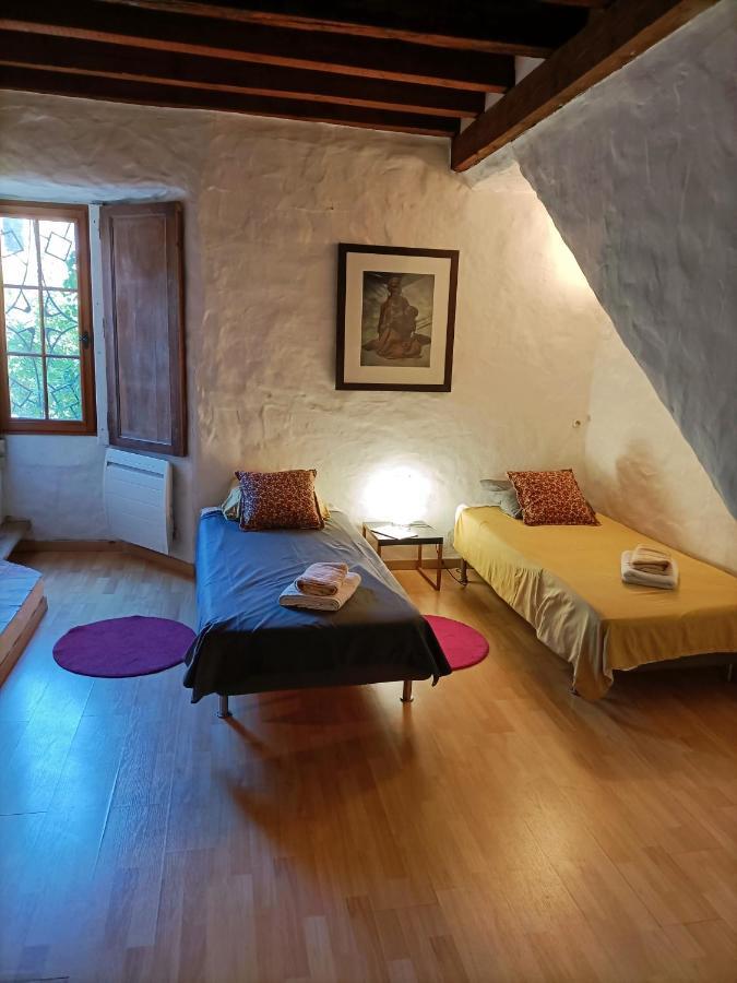 Maison Atypique Coeur De Village Historique Villeneuve-les-Avignon Luaran gambar