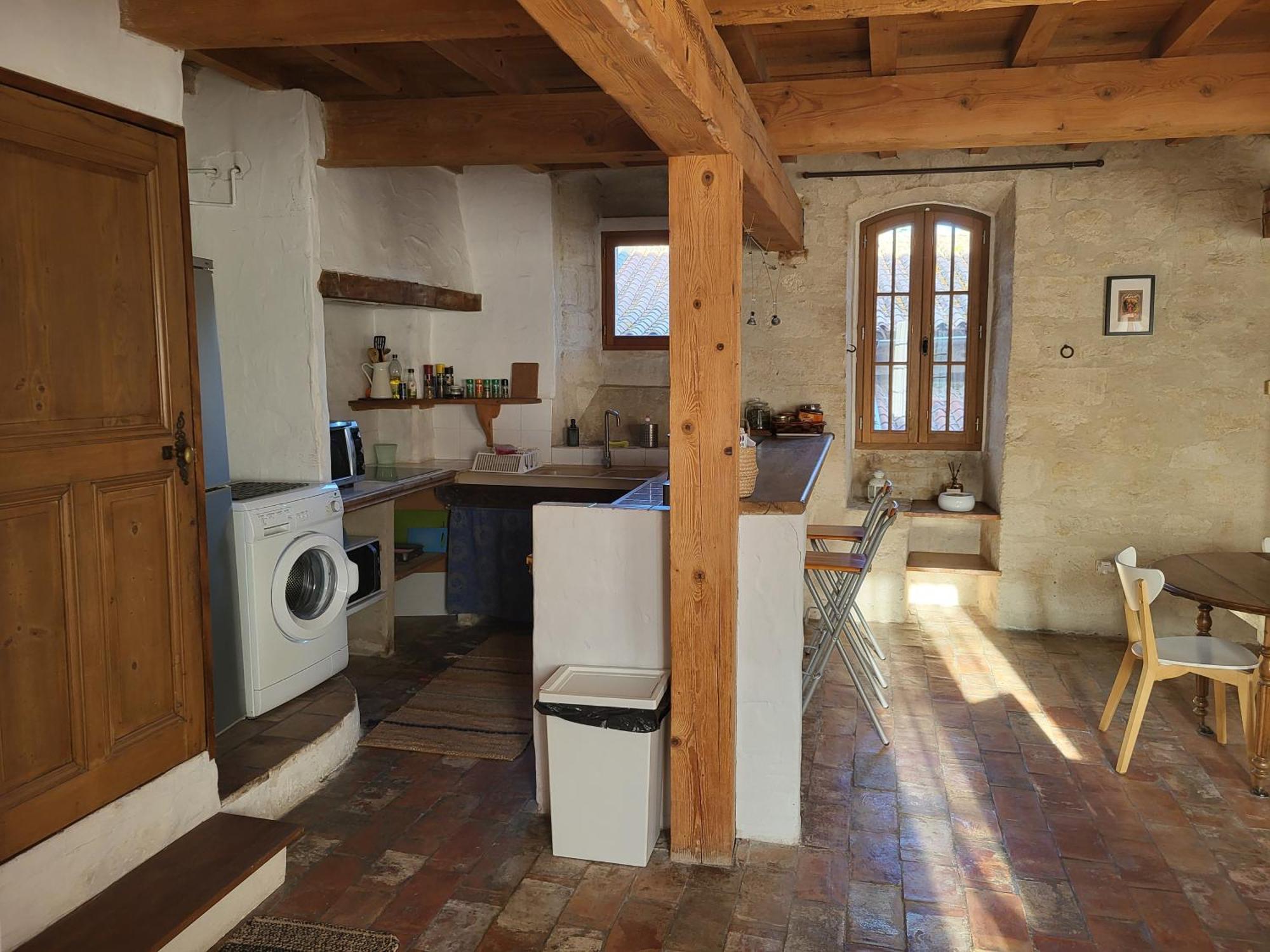 Maison Atypique Coeur De Village Historique Villeneuve-les-Avignon Luaran gambar