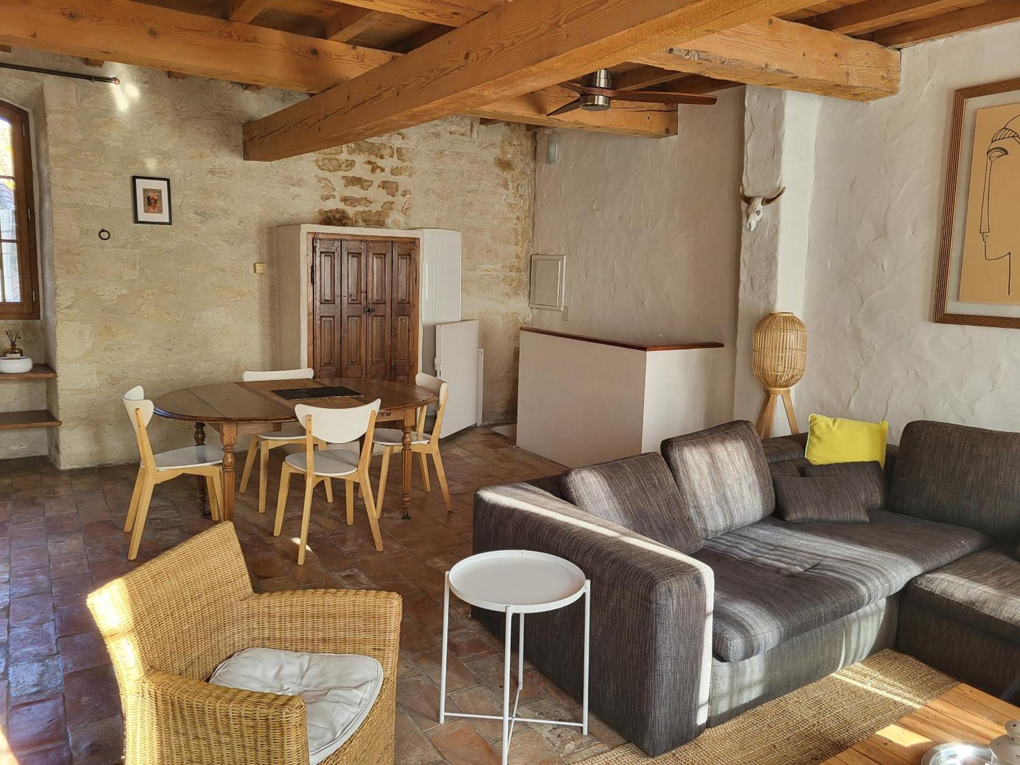 Maison Atypique Coeur De Village Historique Villeneuve-les-Avignon Luaran gambar