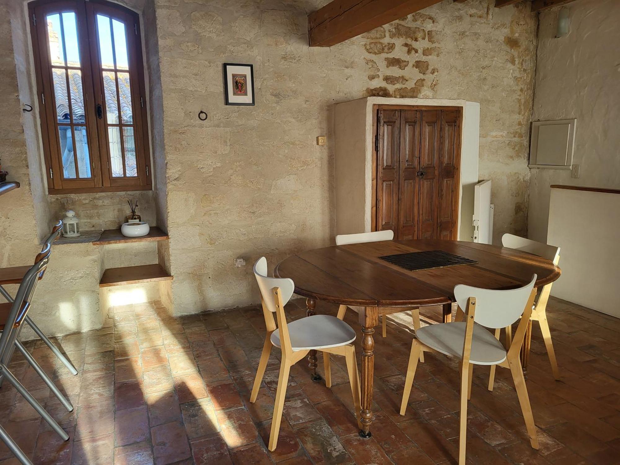 Maison Atypique Coeur De Village Historique Villeneuve-les-Avignon Luaran gambar